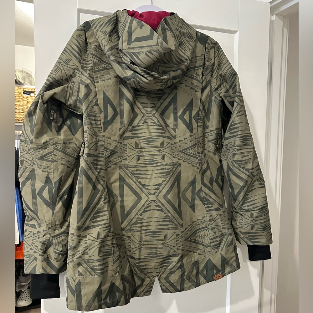 Roxy Olive Geometric Ski Jacket - Picture 2 of 7